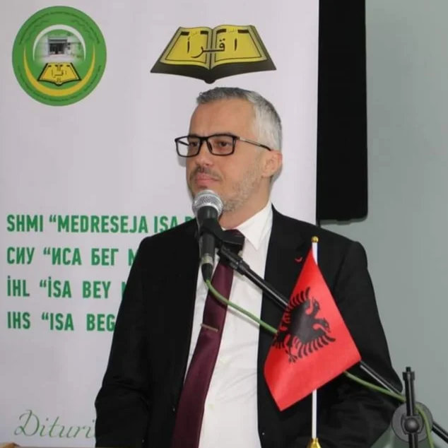 Dr. Islam Islami, drejtor i SHMI Medreseja Isa Beu