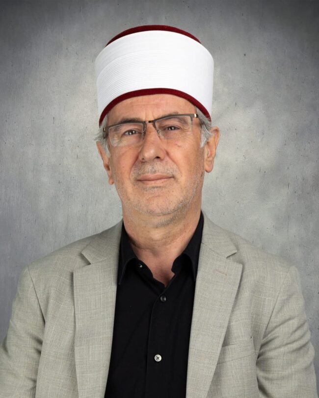 Dr. Mevlud Aliju, ligjërues i Fikhut dhe Usuli Fikhut në Medresenë Isa Beu