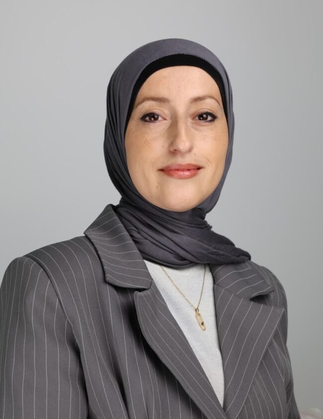Prof. Emine Rustemi, profesoreshë në Medresenë Isa Beu