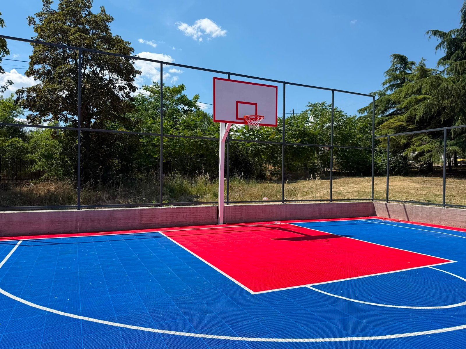 Fusha e basketbollit