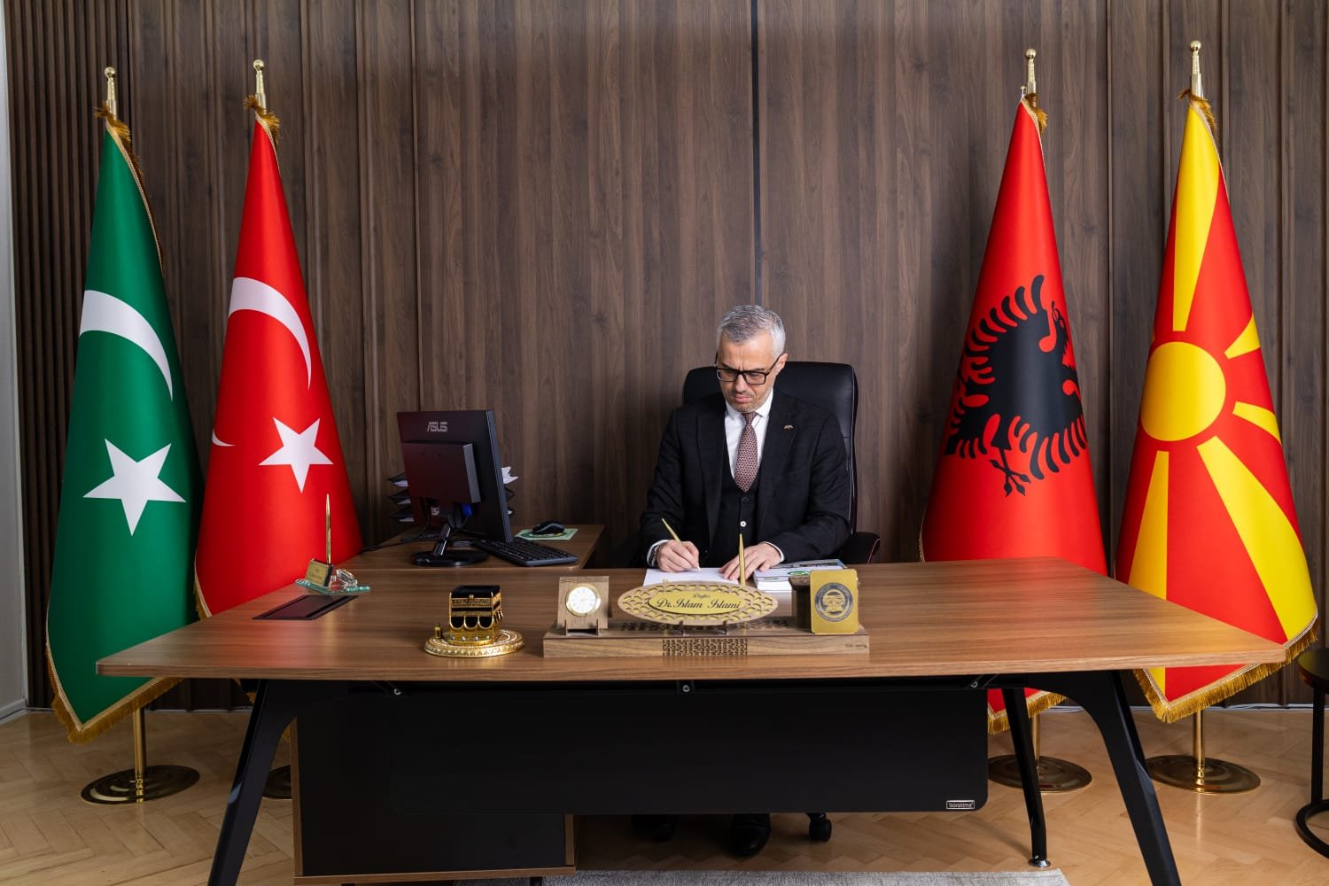 Dr. Islam Islami, drejtor i përgjithshëm i Medresesë Isa Beu